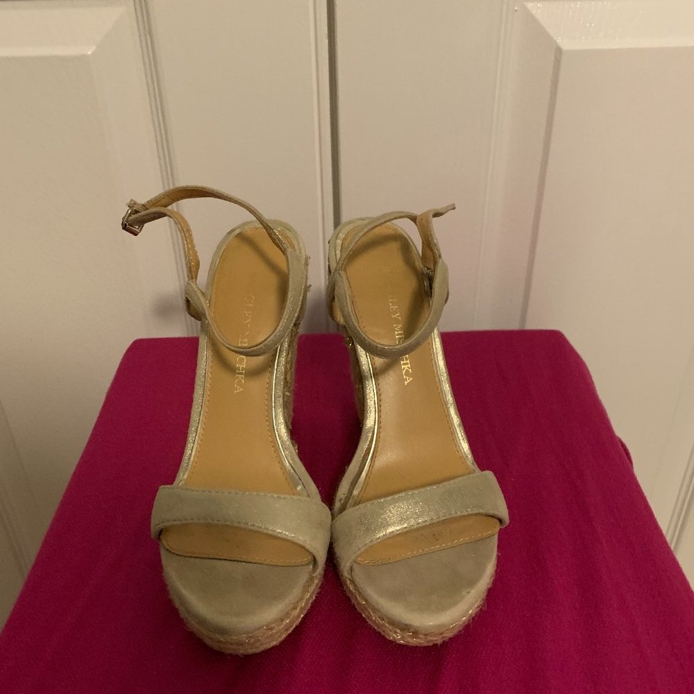 Badgley Mischka Wedges - Picture 3 of 6